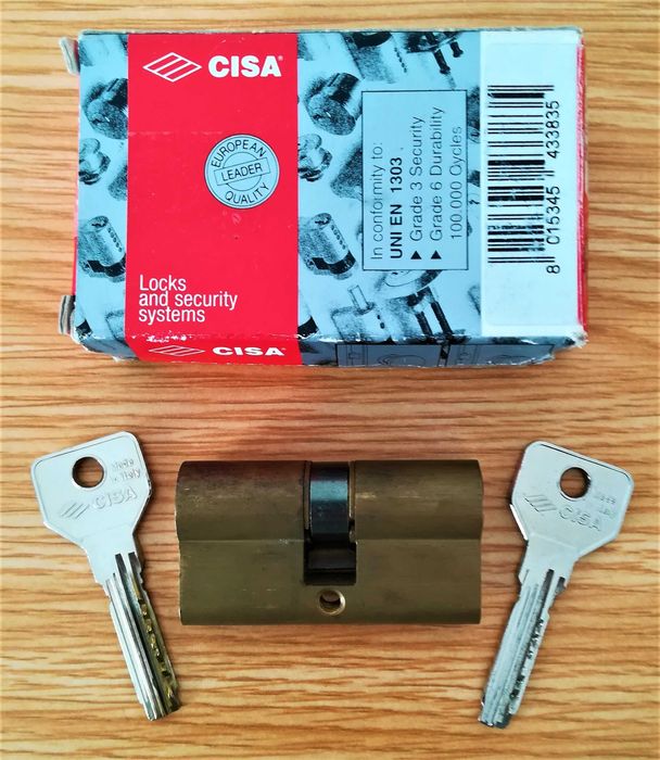 Cilindro Cisa 30X30 Latão