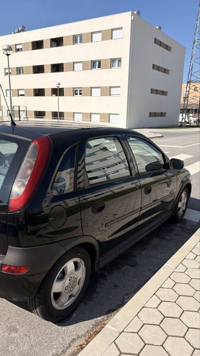 Opel Corsa 1.2 16V Elegance — photo 2
