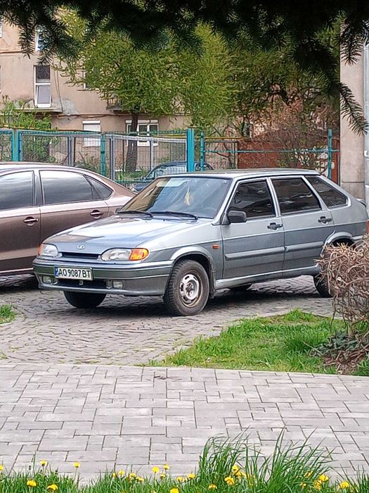 Продам автомобіль ваз 211440