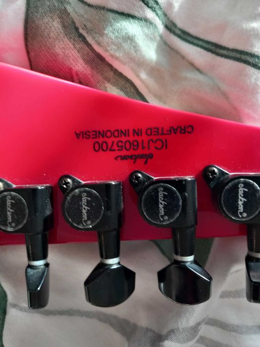 Jackson V (Phill Demmel sygnatura) + Hard case