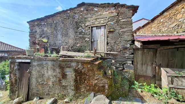 Prédio / Ruína em Pedra com 109m² em Babe – Excelente Potencial de Investimento (A min. de Bragança)