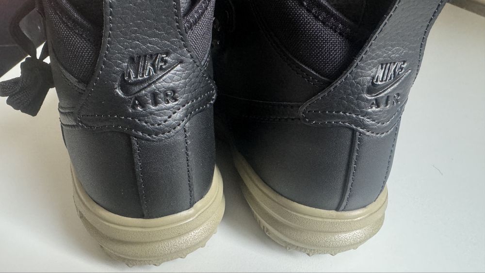 Nike Duckboot Air Lunar Force 1 rozmiar 39, wkładka 24.5cm.