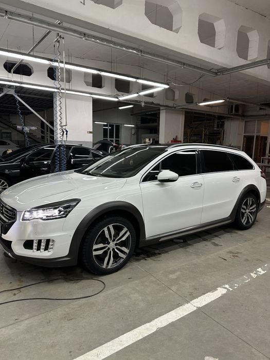 Пежо 508 RXH (підвищений комфорт)