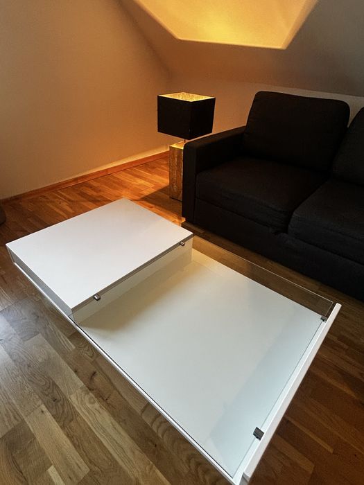Natuzzi modernistyczny stolik kawowy