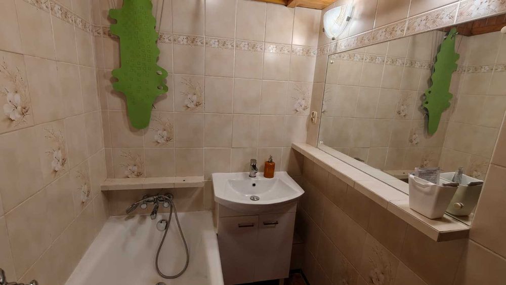 Pokój jednoosobowy z BALKONEM * RONDO ŻABA * Metro Targówek