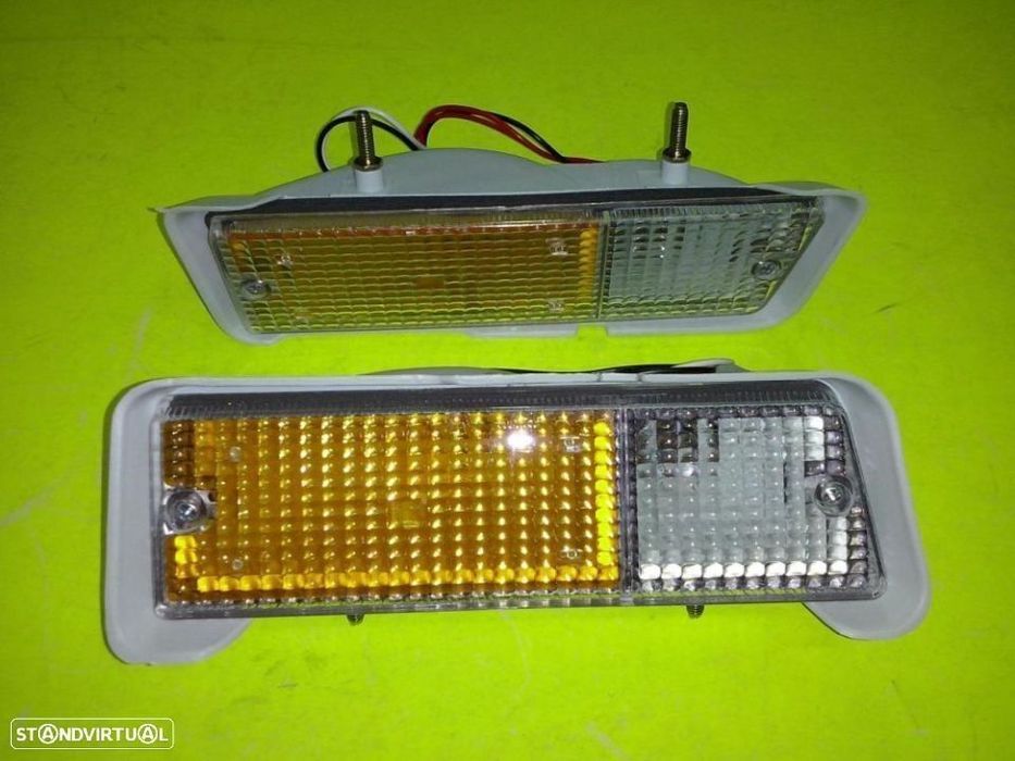 Farolins da frente Bedford Isuzu Kbd25 ( Novos)