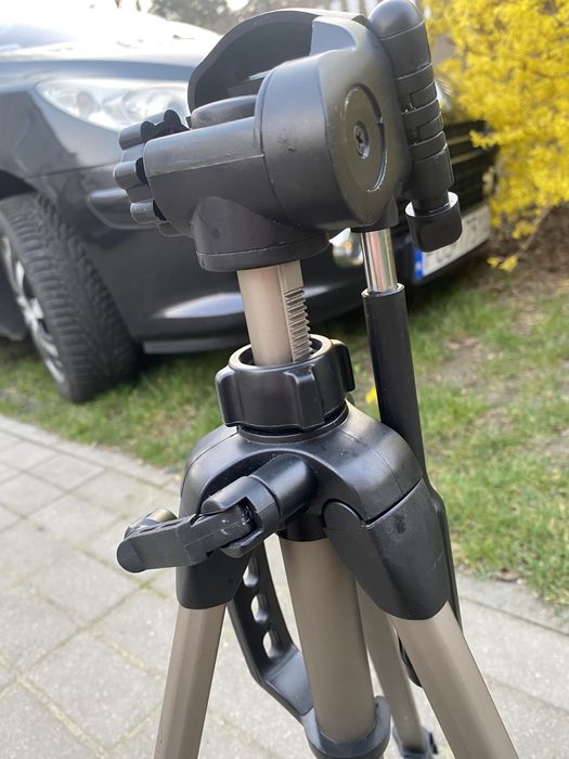 Statyw do aparatu hama star 61