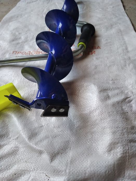 Продам Ледобур для зимней рыбалки!