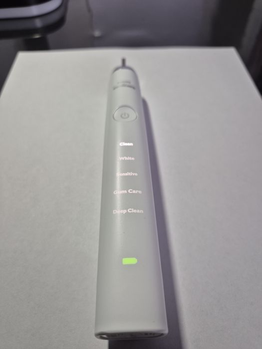 Szczoteczka Philips Sonicare HX939W