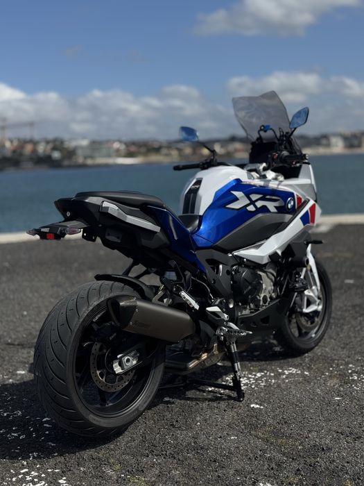 BMW S1000xr.