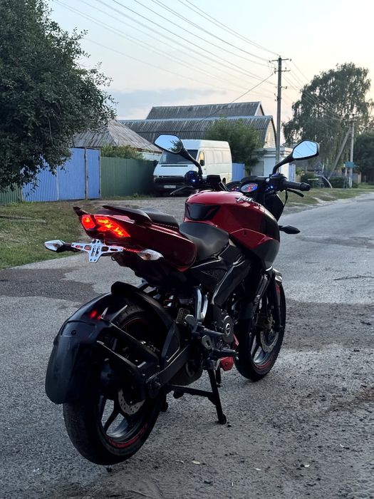 Bajaj Pulsar 200NS
