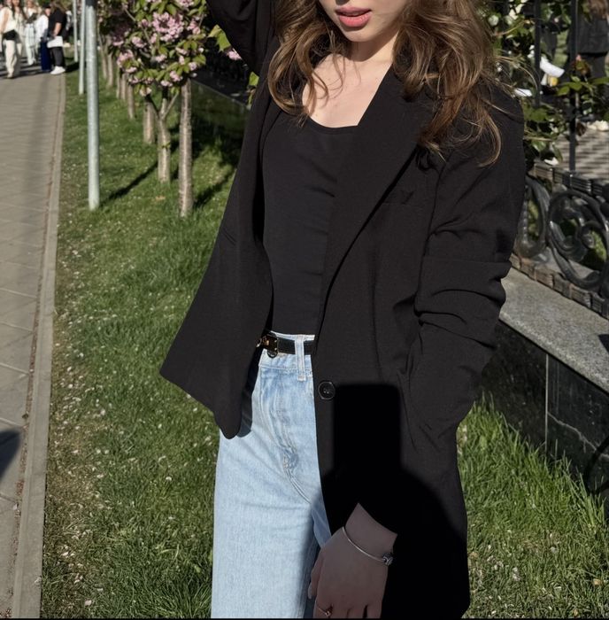 черный пиджак XS Bershka