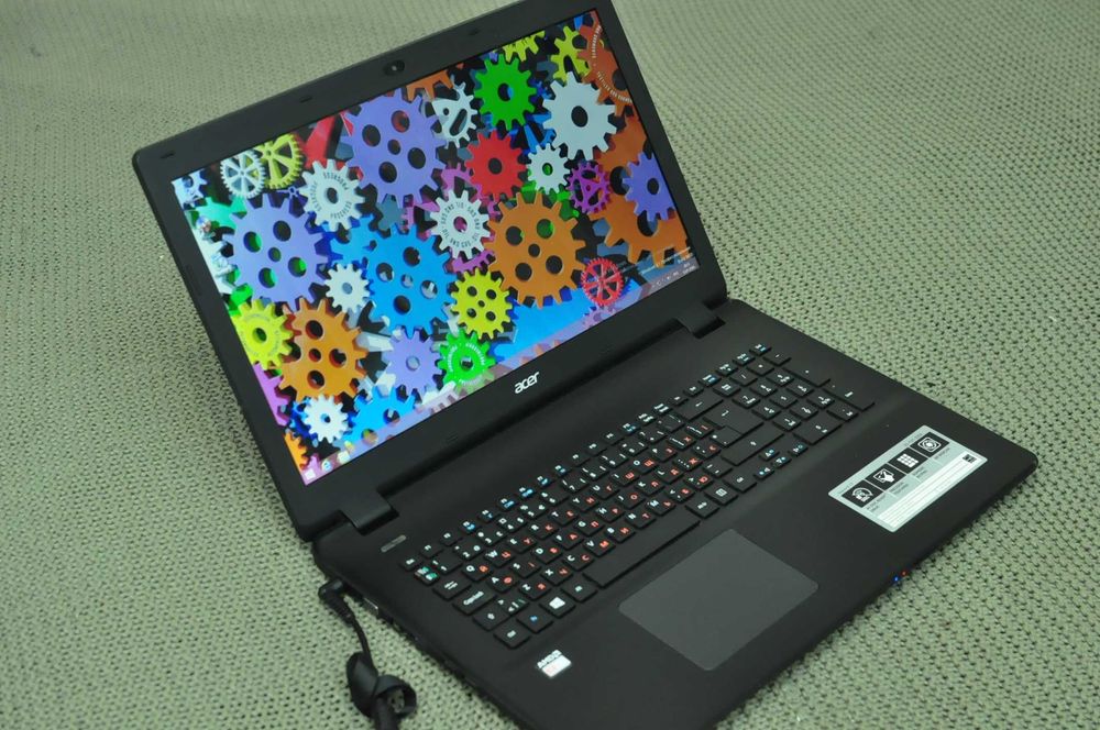 Игровой ноутбук Acer 721 (4 ядра / 8Gb/320gb/ VIDEO 2Gb)