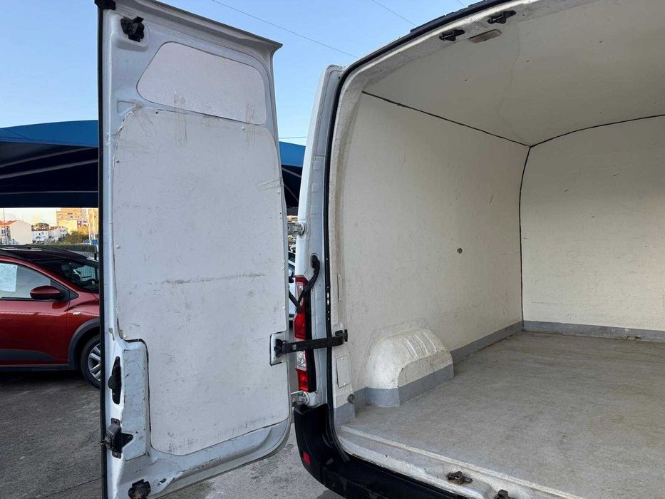 Renault Master 2.3 DCI 125 F3300