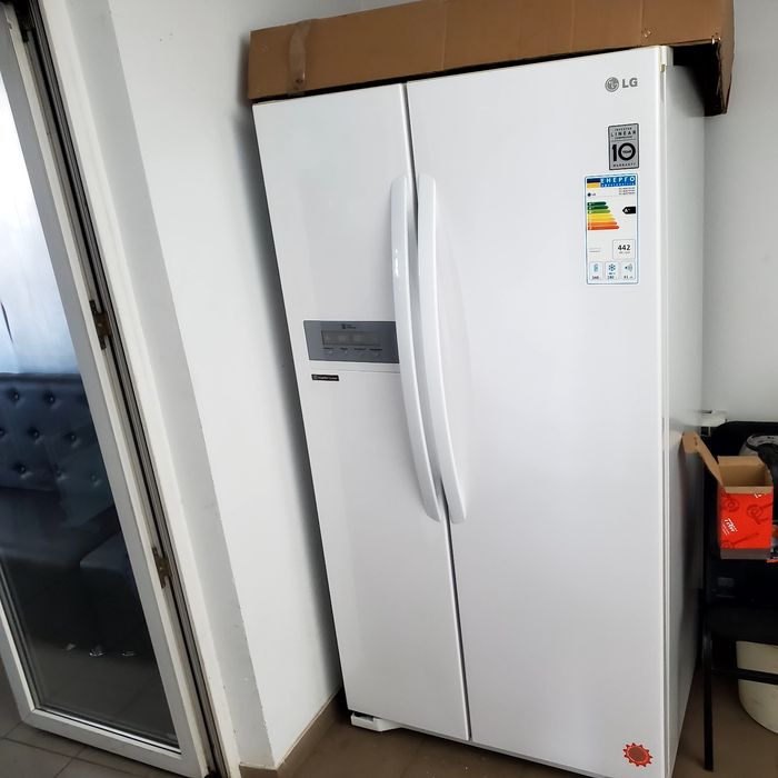 Продам холодильник