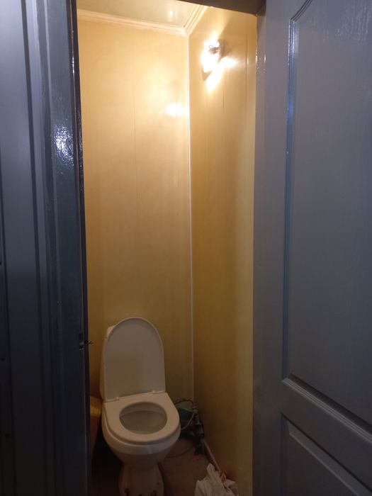 Продам приміщення під бізнес (шаурма, чебуречна)