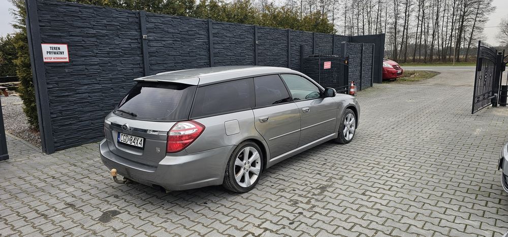 Subaru Legacy 2.0 BOXER GAZ 4x4 2007rok  230 tys km