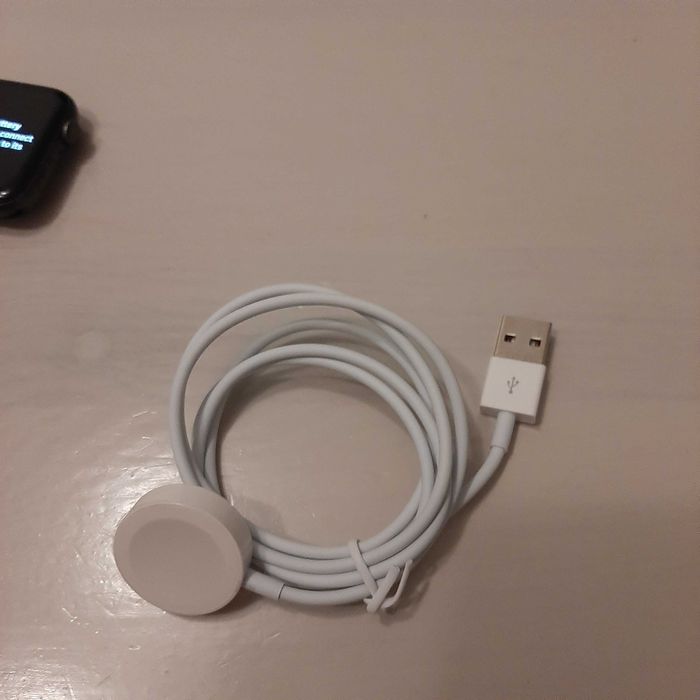 Apple watch 6 gps czarny zero rys +nowy pasek nowa ładowarka i osłonka