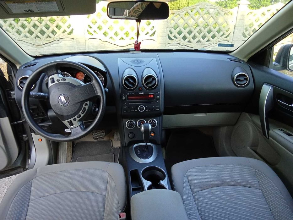 Nissan Rouge maska