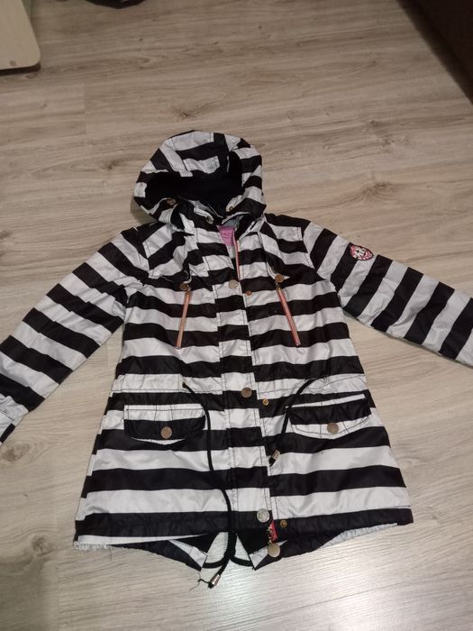 Куртка вітровка вітрівка