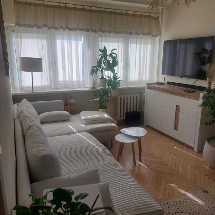 Mieszkanie M4, 50 m², Śródmieście, 9 piętro z widokiem na centrum, po remoncie