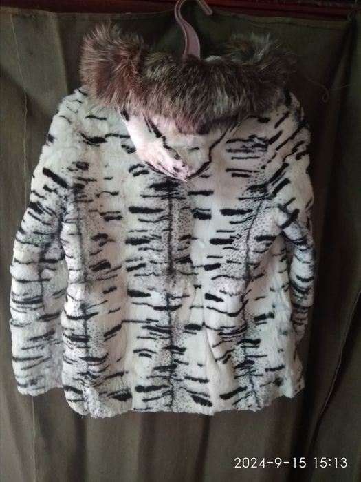 Шубка кролик с капюшоном