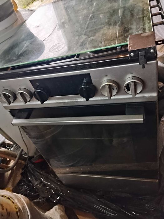 Sprzedam kuchenkę elektryczno gazową gorenje