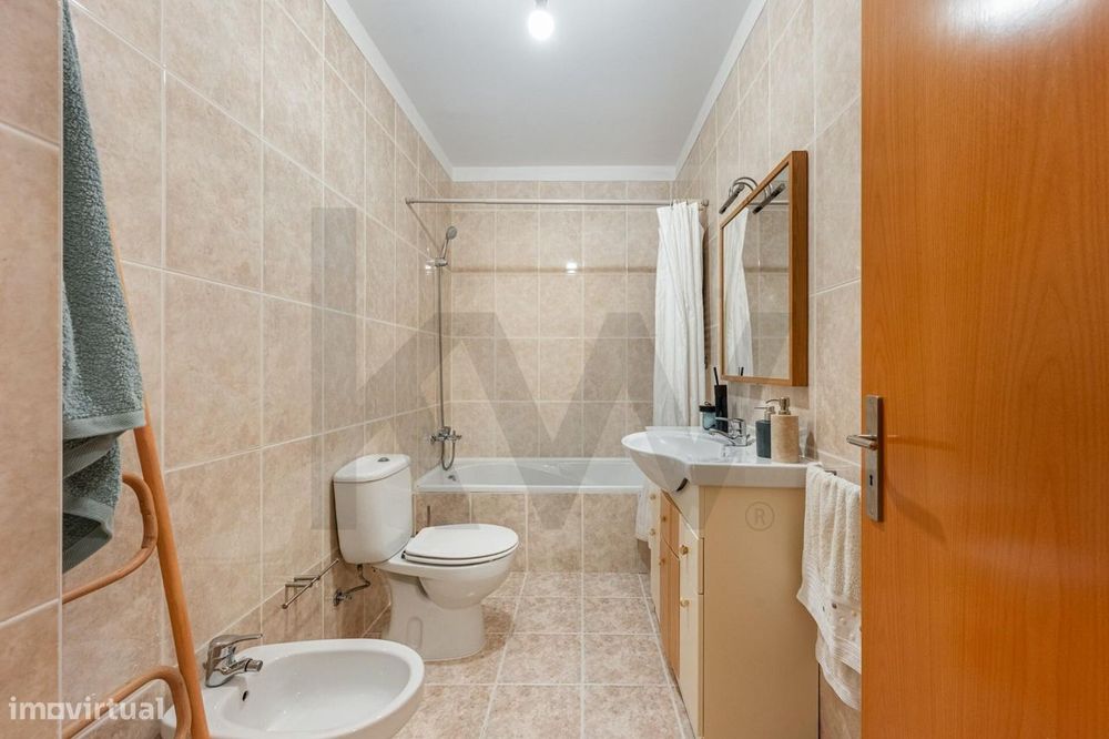 Apartamento T2 Duplex com 137 m2 em Vila Nova da Telha, Maia — Lugar d