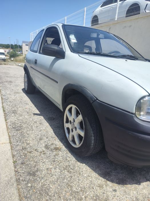Opel corsa B comercial