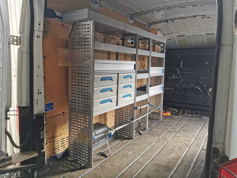 Regały samochodowe IVECO DAILY Volkswagen Mercedes Benz MAN TGE BUS