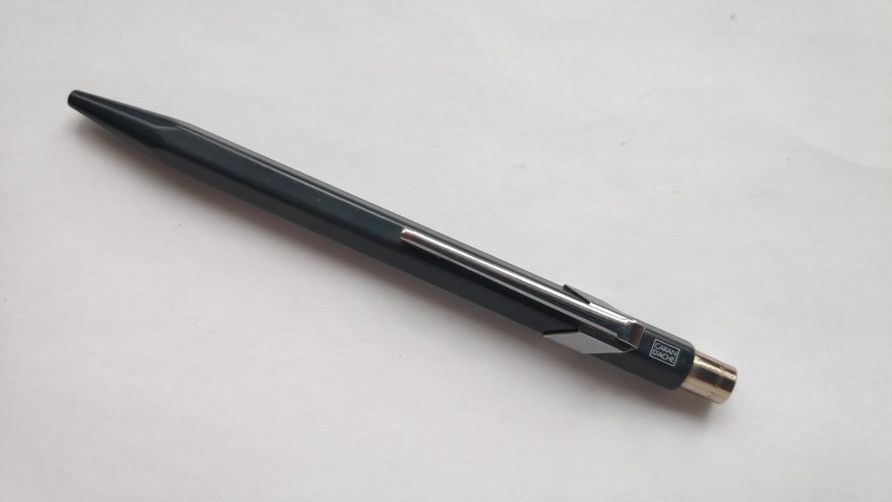 Długopis Caran d'Ache 849