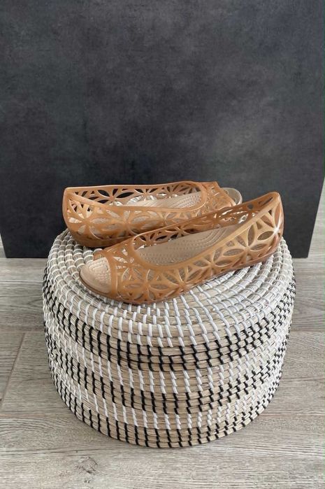 Crocs baleriny Isabella Jelly II Flat W Bronze W9 39/40