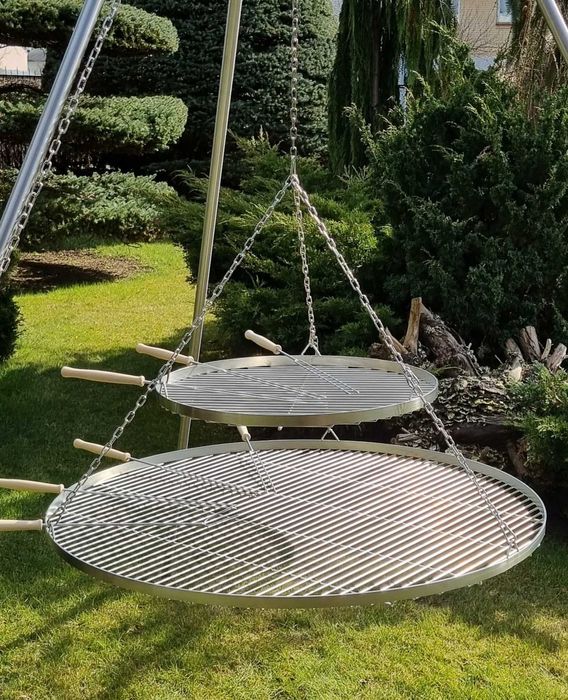 Grill nierdzewny trójnóg 225cm +2 ruszty 90 i 50cm + kołowrotek zestaw