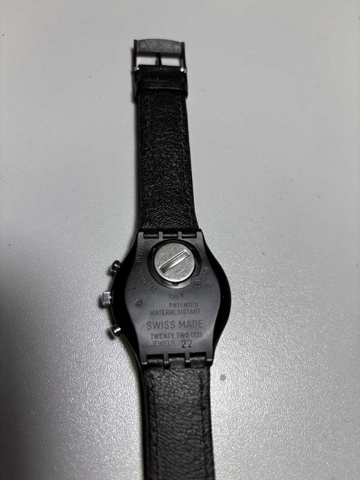 Продаются часы Swatch Chrono WALTSTREET SCB106  ( Made Swiss)