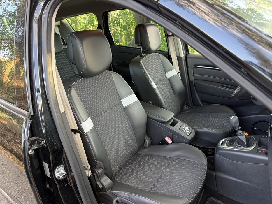 Renault Grand Scenic 1.5 dCi  Bose Edition