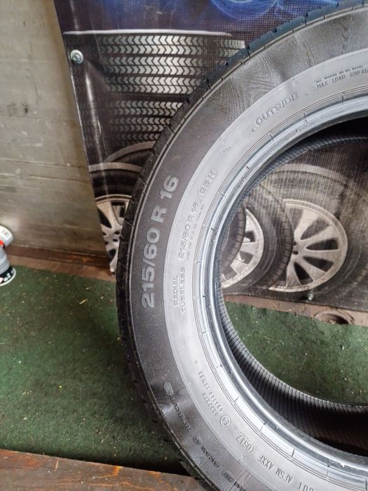 Opony letnie 215/60/16 Continental Para