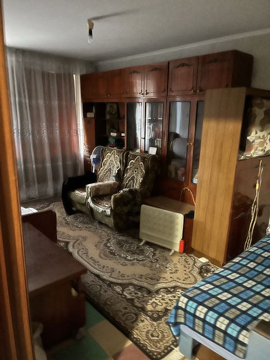 Прода. 2-х комнатную квартиру в центре города 5 этаж прямая