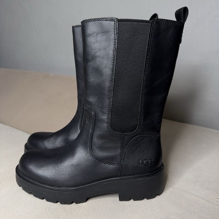 Жіночі черевики UGG