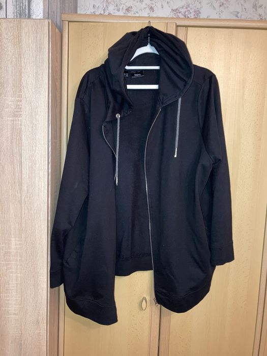 Bonprix 52/54 czarna bluza na zamek z kapturem NOWA