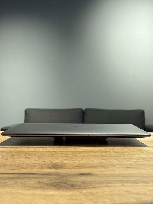 MacBook Air 13 2020 M1 8/256gb 8/7gpu !! Гарантія від магазину !!