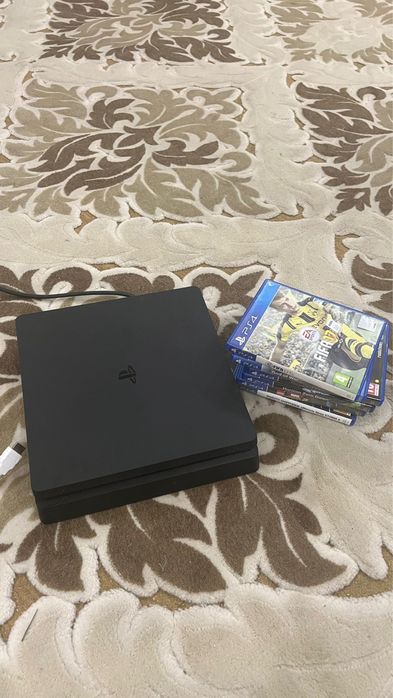 playstation 4 em otima condições