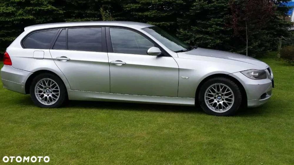BMW E91 320D 2007r