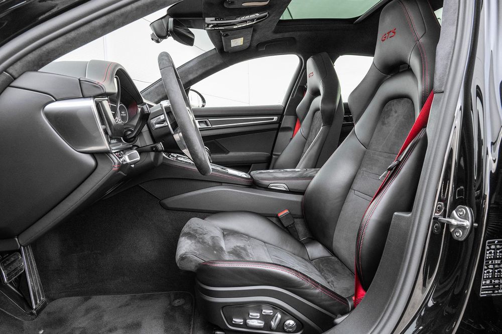 Porsche panamera gts