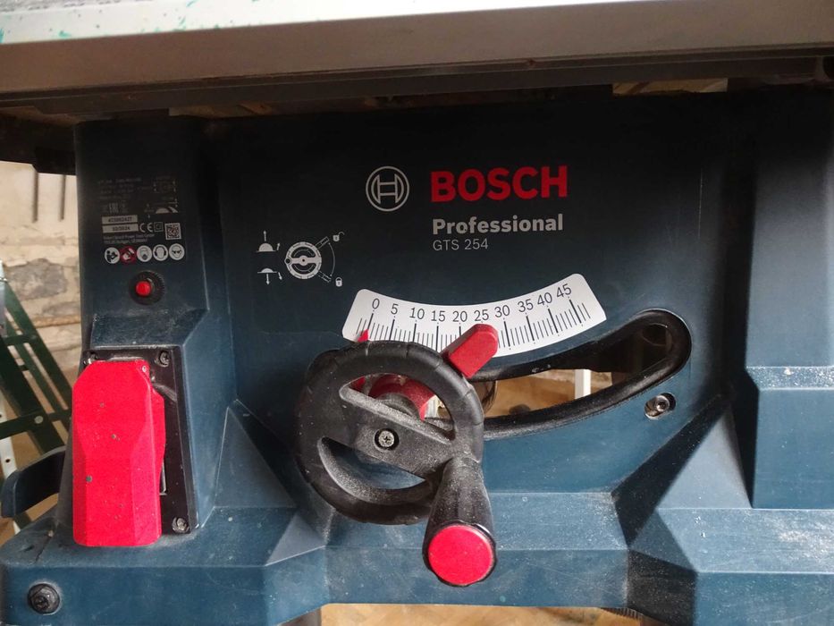 pilarka stołowa bosch gts 254