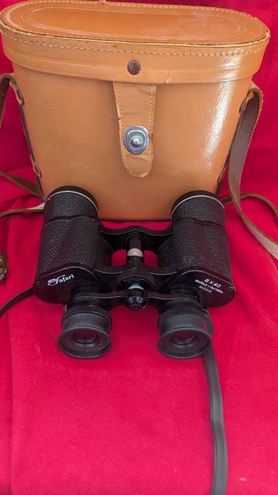 Японський бінокль Safari 8x40