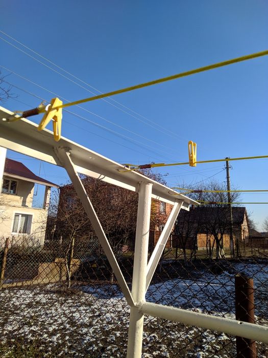 Сушка для білизни та одягу