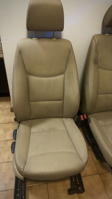 Conjunto de bancos em pele BMW E90