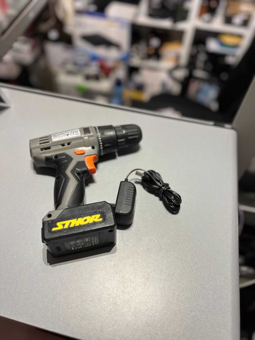 Wiertarko-wkrętarka Sthor+ bateria  Li-Ion 10,8 V + ładowarka