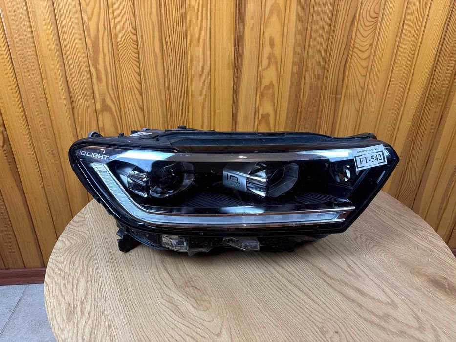 Фара права VW T-roc FULL LED IQ LIGHT 2GA941036AF