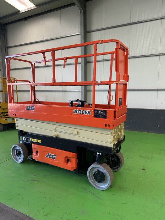 Plataforma elevatoria tesoura eletrica